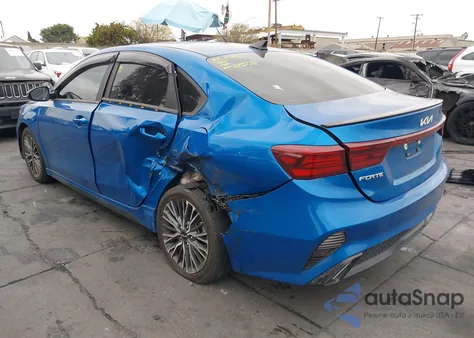 2023 Kia Forte Gt-Line z USA, uszkodzony, nr VIN 3KPF54AD0PE574183